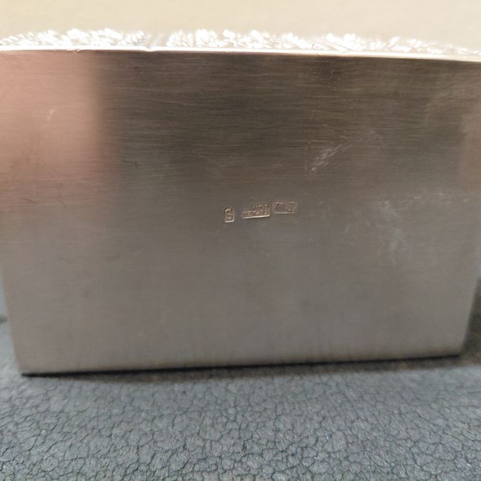 Guarda jóias em casquinha/ prata feito a mão