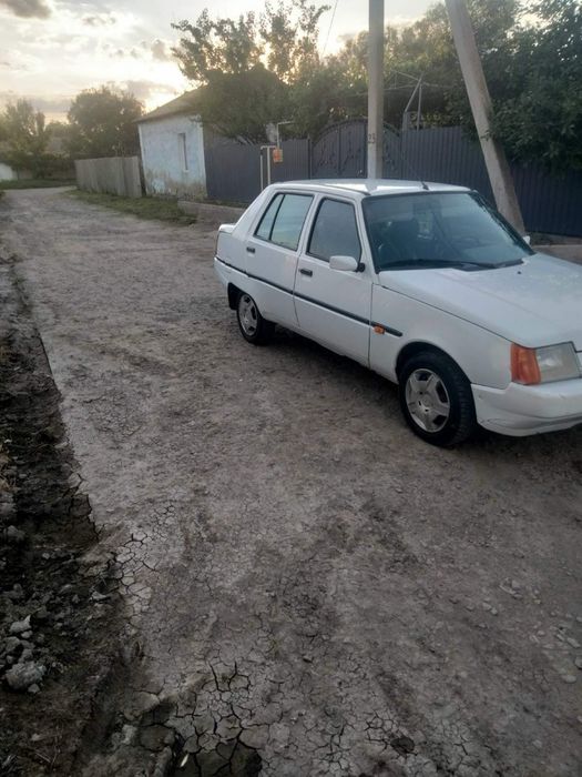 Продам  заз славуту