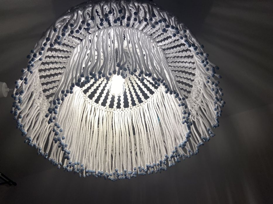Żyrandol wiązany Makrama