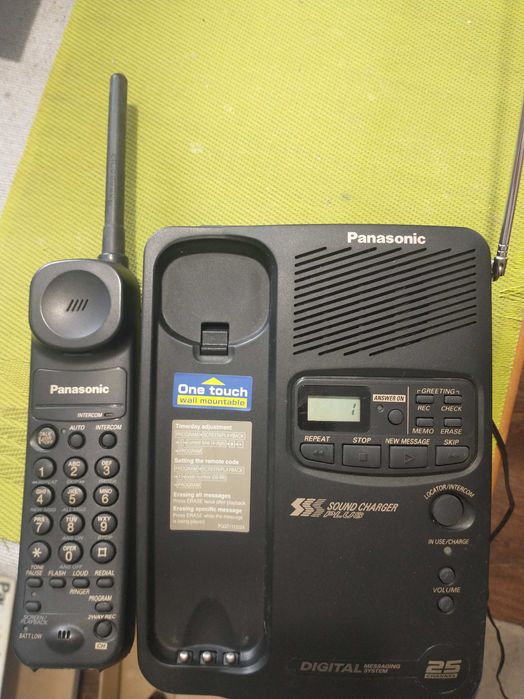 telefon stacjonarny Panasonic KX-TCM 418-B