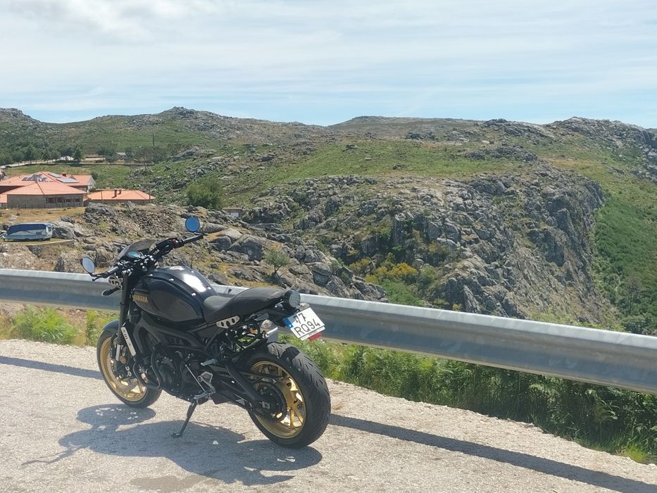 Yamaha Xsr900 em excelente estado (troco por KTM adventure,África Twin, multistrada ou tracer)