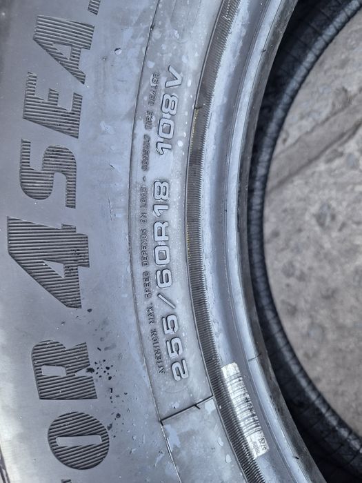 Шини всесезонні 255/60/r18, Goodyear Vector 4Seasons, 2022р, протектор 7мм.