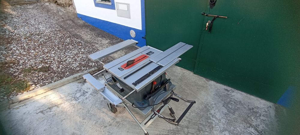 Serra de madeira bancada