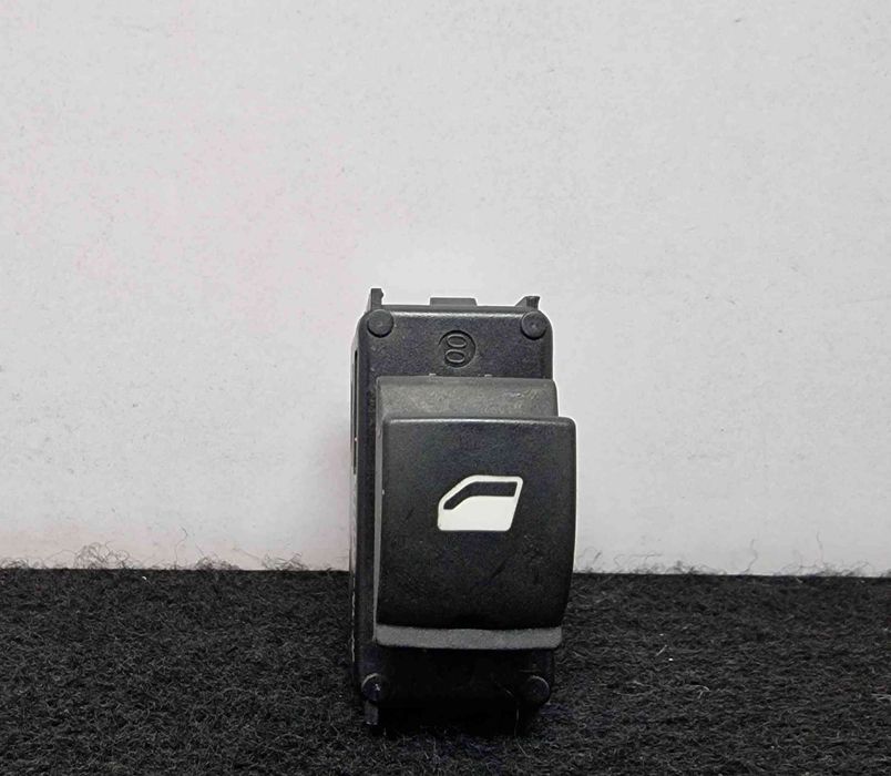 Comando / Botão / Interruptor Vidros Frente Direito 96749628ZD - PEUGEOT 208 I