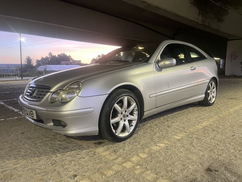 Mercedes C220 SportCoupé — photo 2