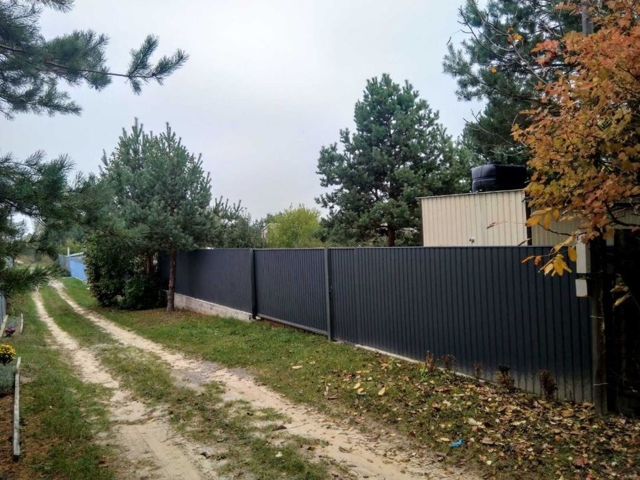 Продаєтся земельна ділянка - дача в дуже гарном місці