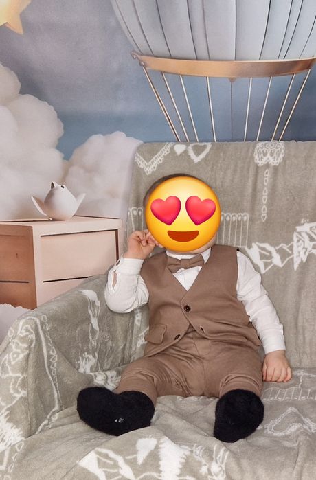 Дитячий святковий костюм на 1 рік