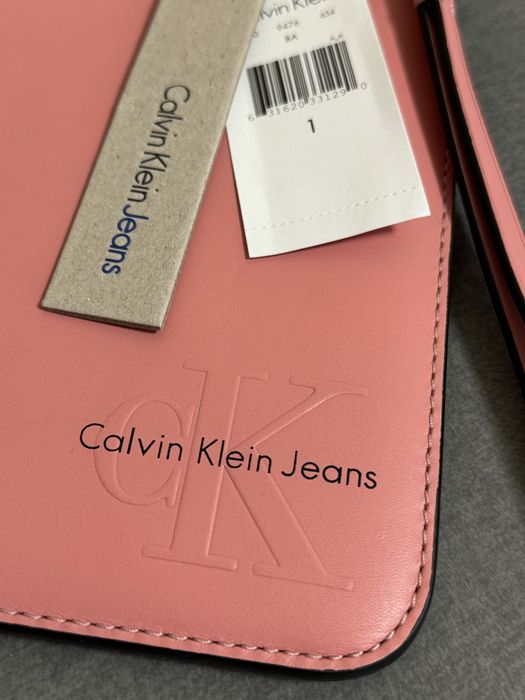 Calvin Klein шкіряна сумка клатч жіноча, справжня шкіра Оригінал