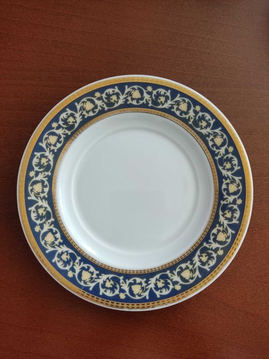 Serwis kawowo herbaciany Lubiana porcelana