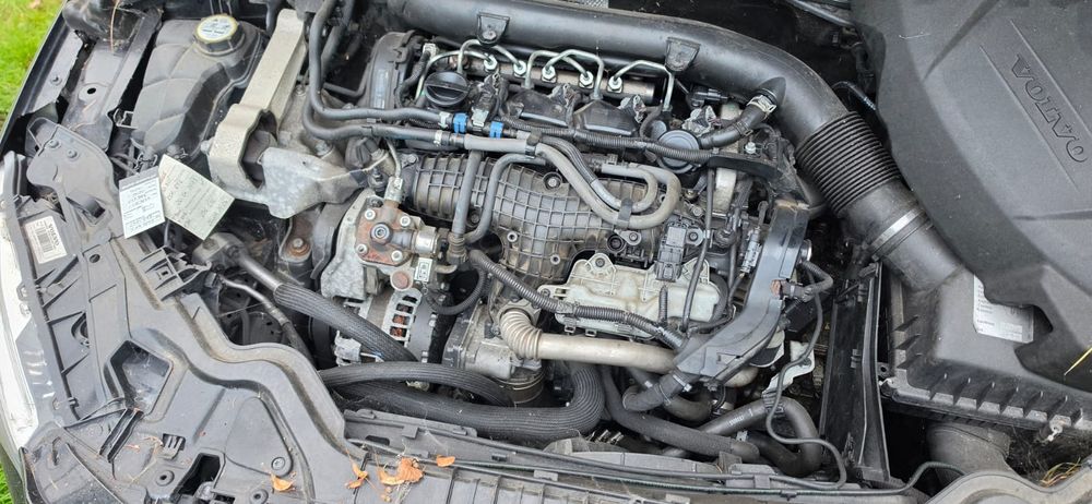 Volvo S60 uszkodzone