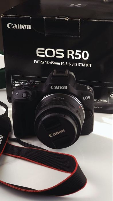 Canon R50 + RF-S 18-45mm