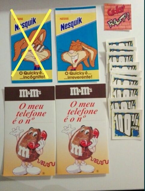 Autocolantes, cromos e brindes antigos