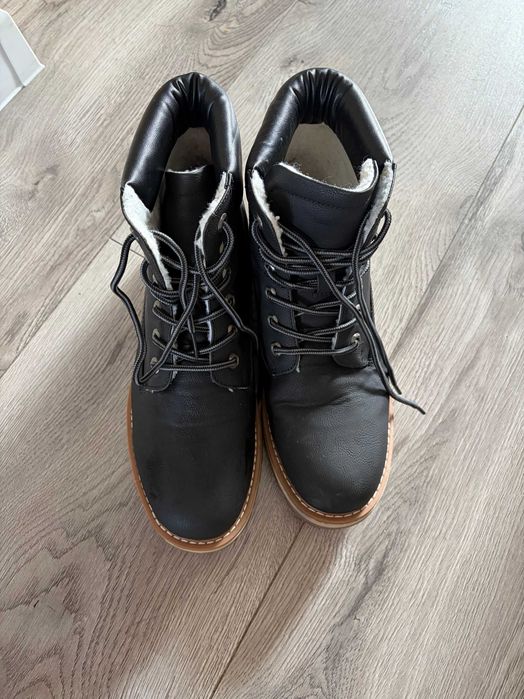 Buty zimowe czarne wysokie rozmiar 44