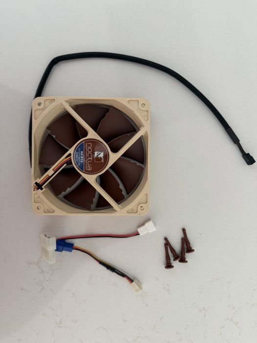 Ventoinha Noctua NF-P12