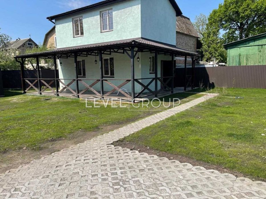 Будинок з ремонтом у Козині. 60 м2 + 5 соток на дамбі біля води. Генератор, піч.