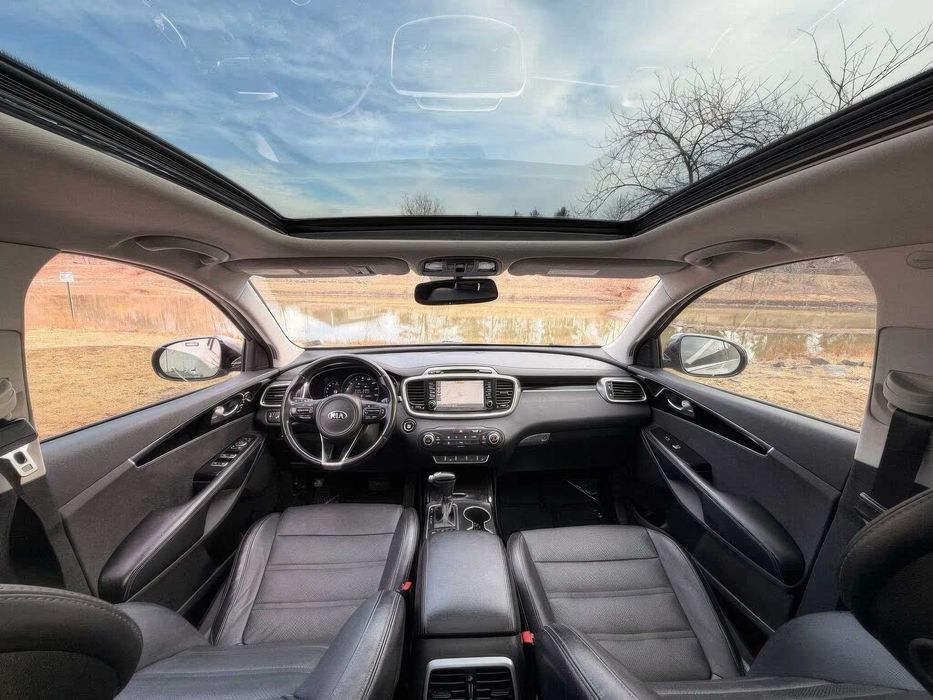 Kia Sorento      2017