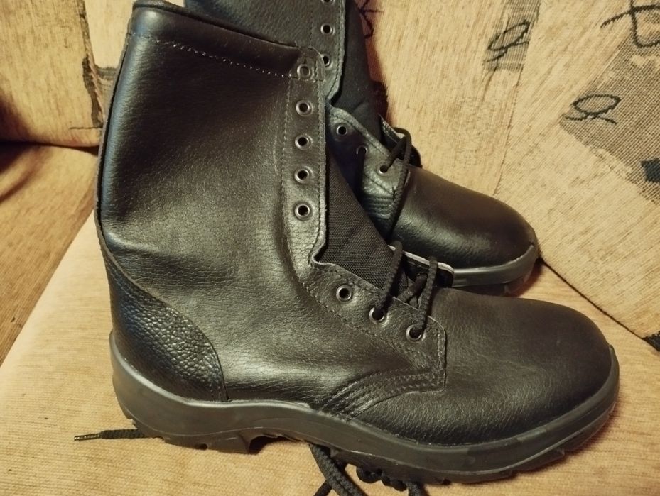 Продам берци демісезонні