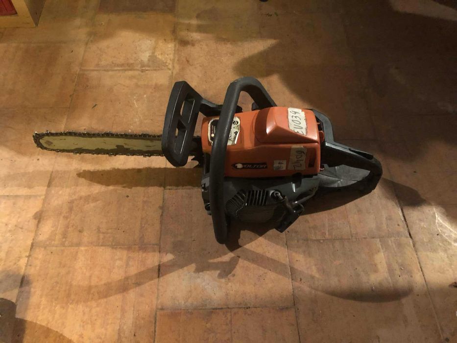 MOTOSERRA VOLTOR A GASOLINA