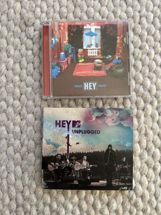 Hey music music hey unplugged