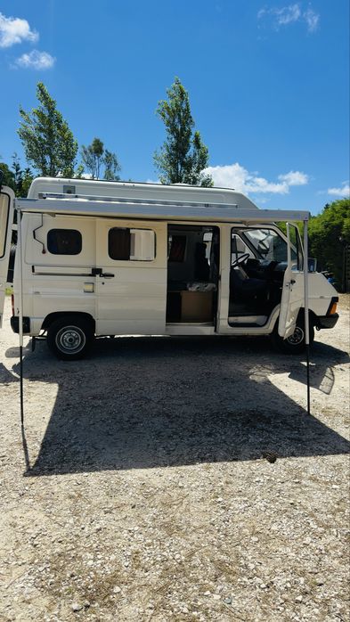 Vende-se Autocaravana Renault Trafic (TBX 300)