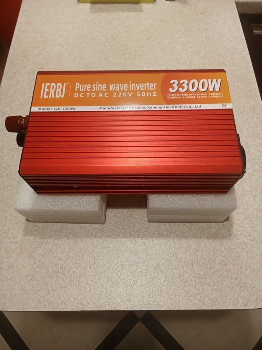 Инвертор 12/220  чистая синусоида.