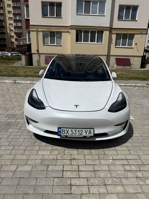 Оренда,прокат,подобово Tesla Model 3 Long Range