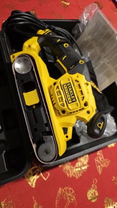 Lixadora de rolo stanley nova