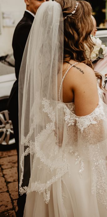 Suknia ślubna z gorsetem