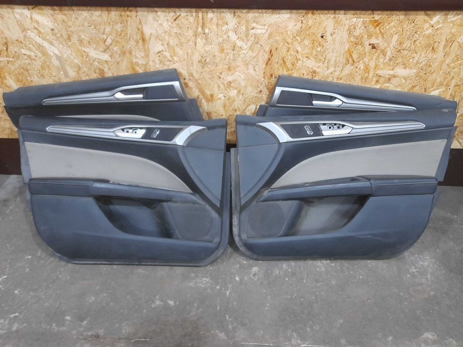 Обшивка двери карта FORD FUSION, MONDEO MK5 серебро