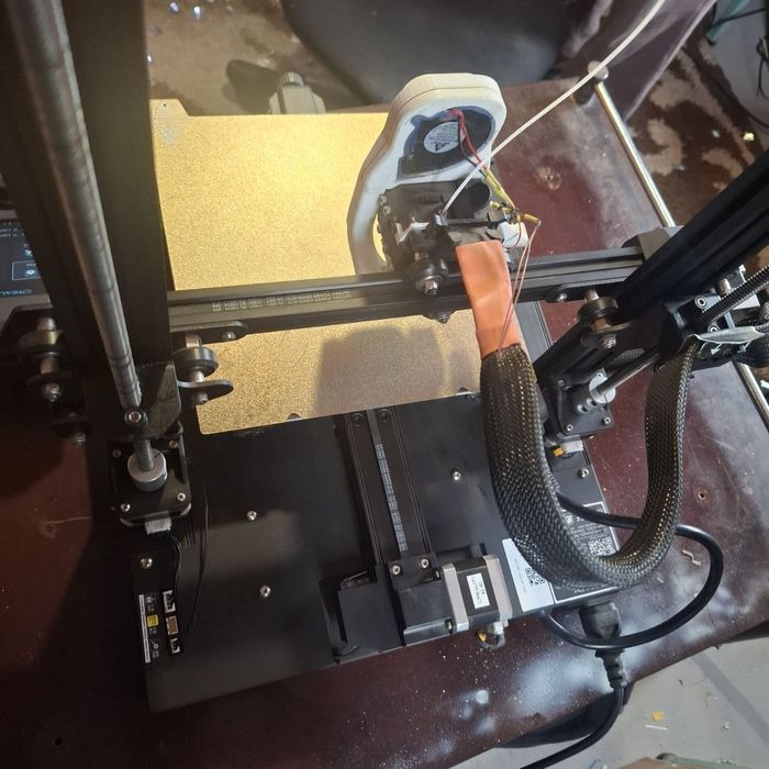 3Д принтер Creality ender 3s1