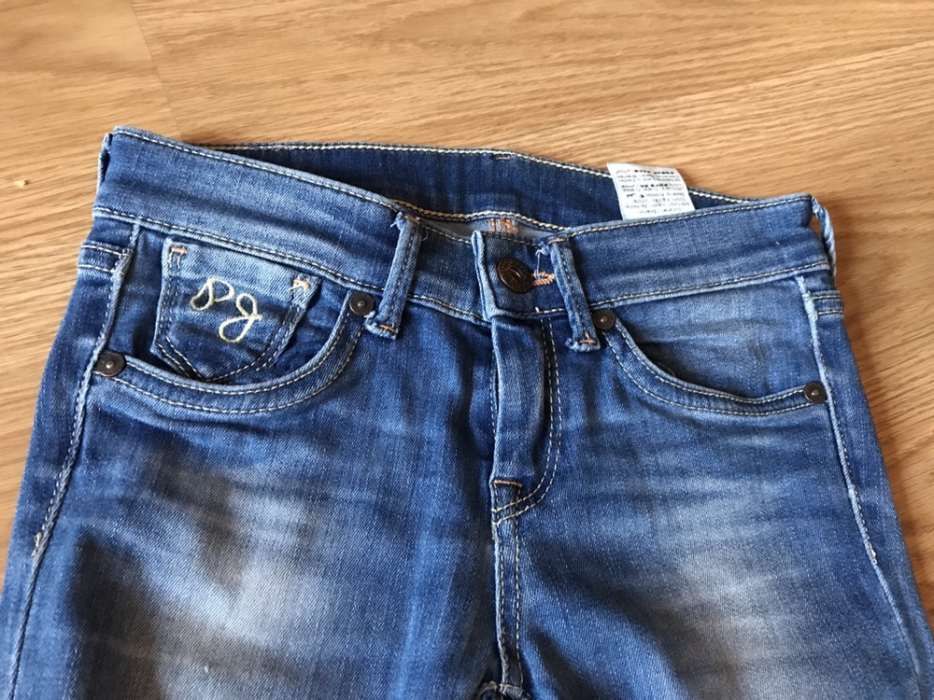 Calças PepeJeans, Benetton e Zara