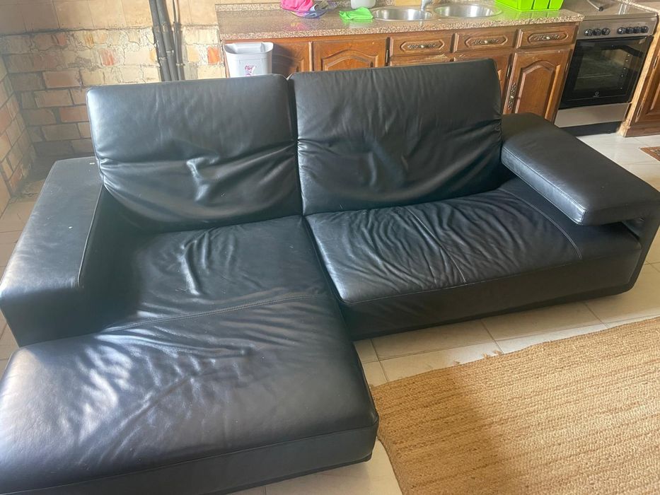 Sofá em Pele genuína