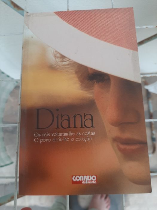 18 livros das fotos.novos.3€ cada.entrega Cartaxo ou envio Ctt.
