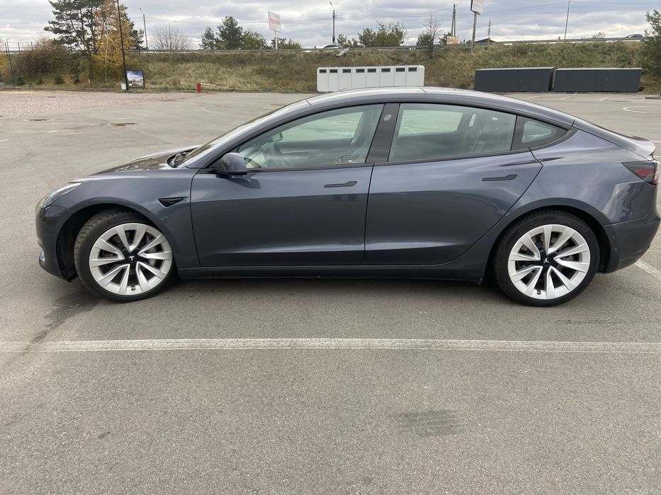 Продам Tesla 3 rest 2022 р.