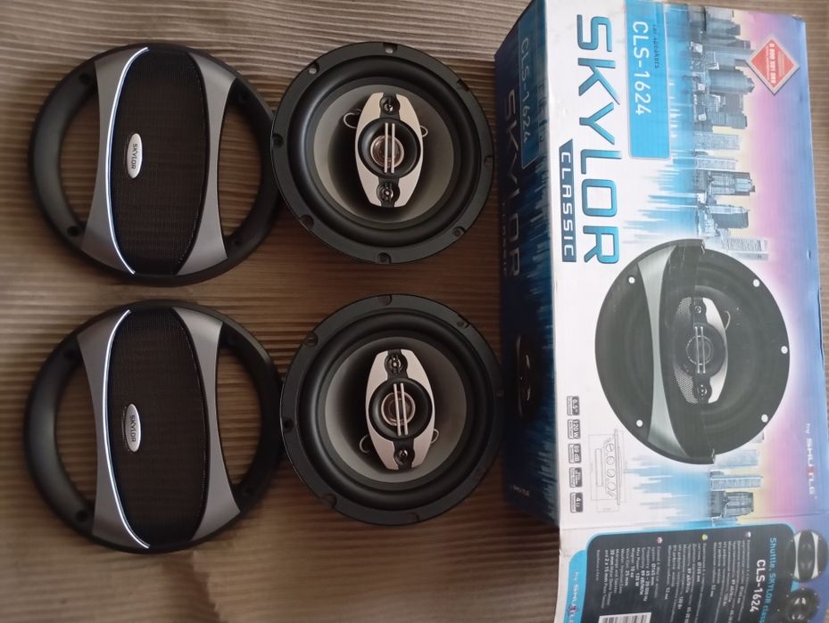 Продам колонки CLS -1624