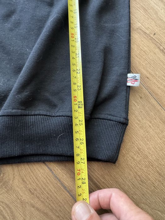 Moncler bluza męska L – czarna, logo na przodzie
