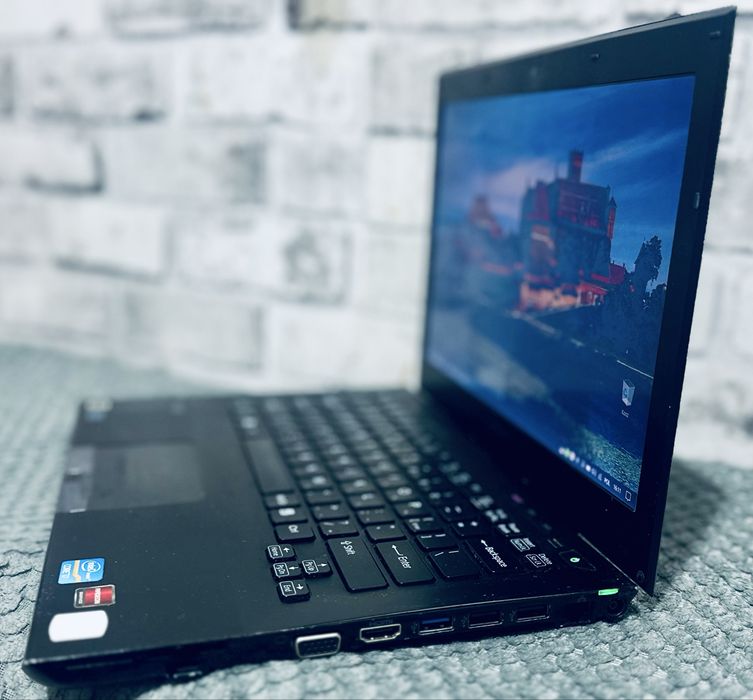 Laptop SONY 13,6” i7 2620M 8Gb RAM 60 GB SSD