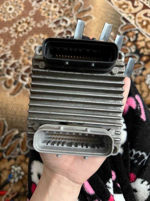 Блок Управління (мозгі]