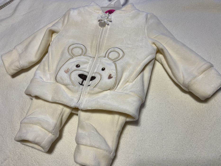 Dresik niemowlęcy rozm.62 Coccodrillo + gratis