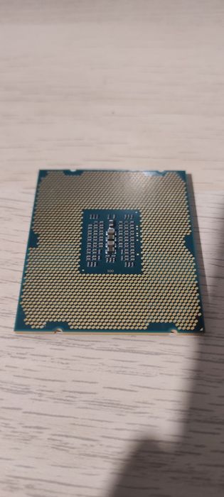Procesor Intel Xeon E5-2630V2
