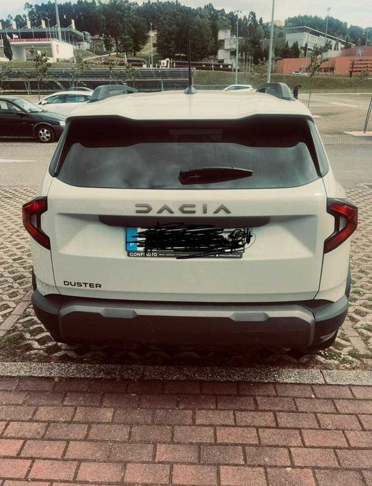 Aluguel de viatura Dacia Duster extreme 2024