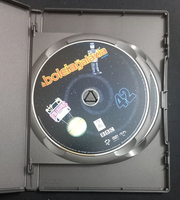 DVD À boleia pela galáxia