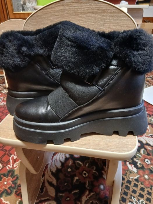 Полусапожки женские