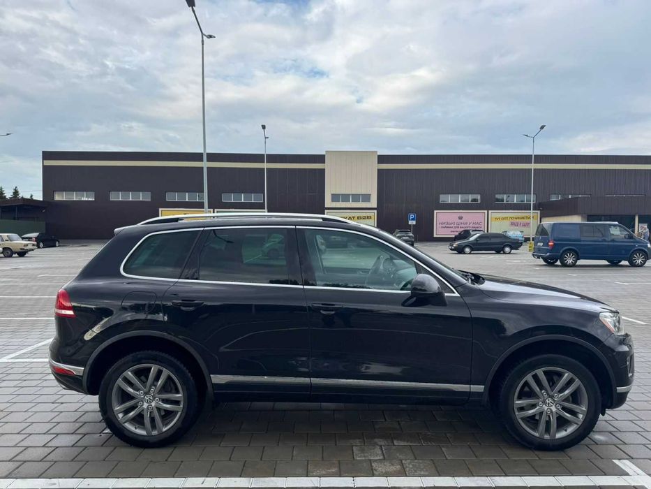 VW Touareg  є все що може бути