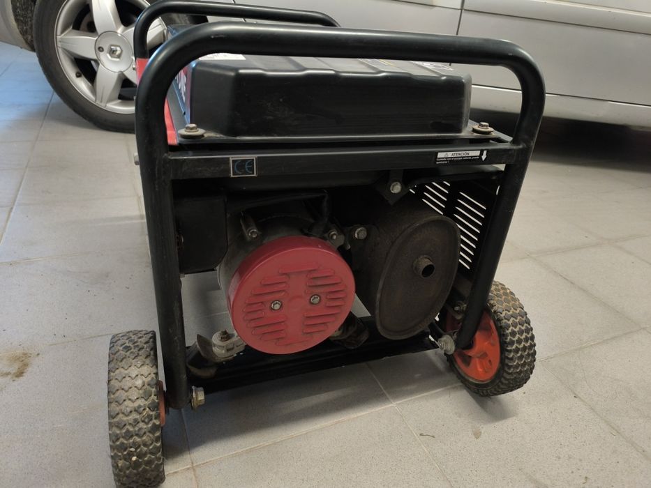 Aluguer Gerador ao Dia 3000 Watts