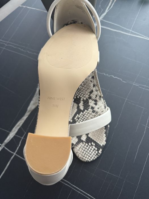 Босоножки Nine West