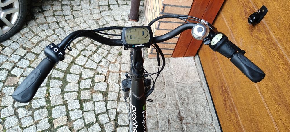 Rower elektryczny PROPHETE Navigator 3000.