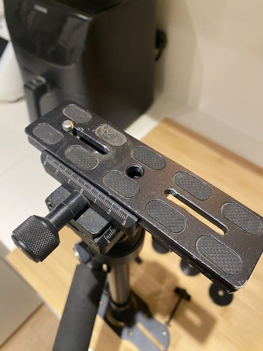 Estabilizador mecânico universal - Steadicam
