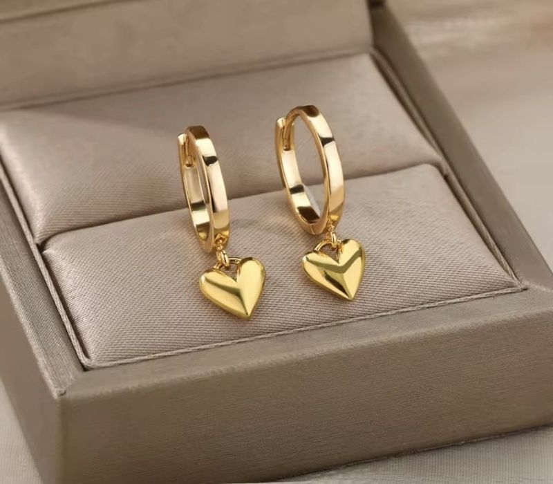 Hit kolczyki serce stal nierdzewna - kolor złoty, eleganckie,walentynk