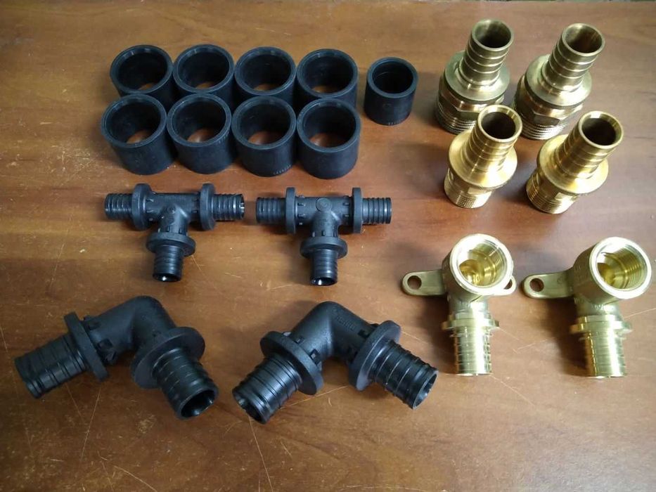 ЗАЛИШКИ Rehau сталь чавун латунь ніппель футорка перехід труби PP-R